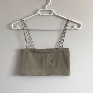 ARITZIA sadie seamless bra tank/crop top
